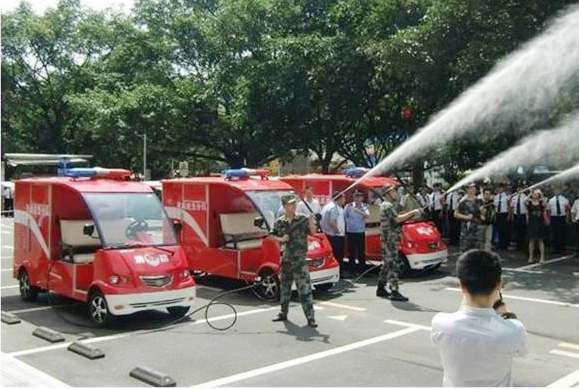 電動消防車